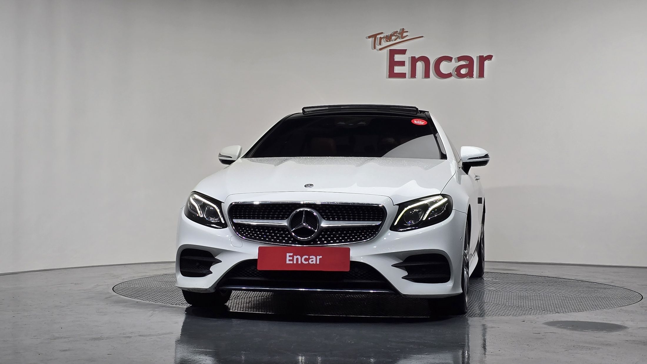 MERCEDES BENZ E-CLASS W213 2019