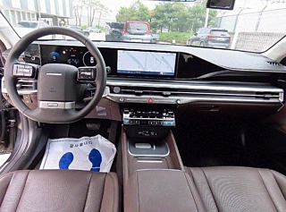 HYUNDAI GRANDEUR HYBRID GN7 2024