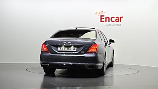 GENESIS EQ900 2016
