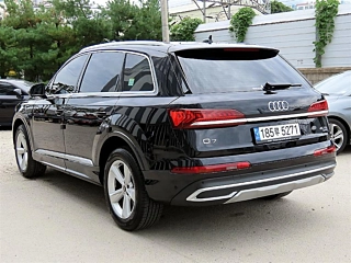 AUDI Q7 4M 2021