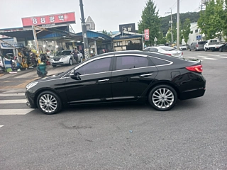 HYUNDAI SONATA LF 2016