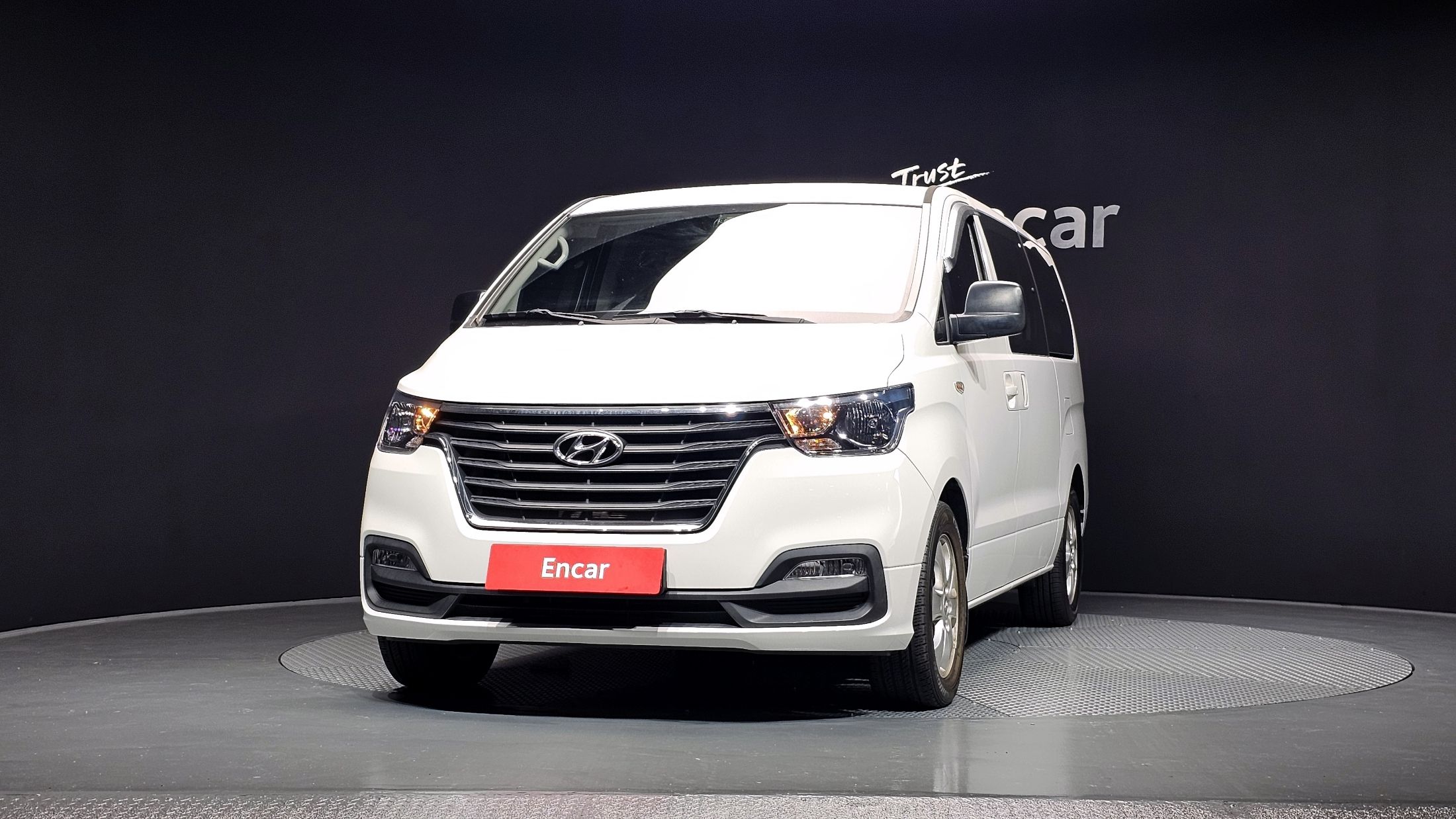 HYUNDAI STAREX GRAND 2018