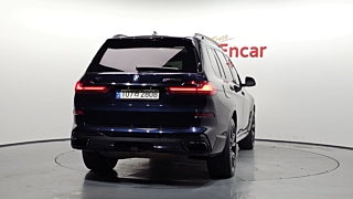 BMW X7 G07 2019