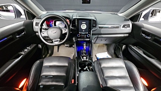 SAMSUNG QM6 2018