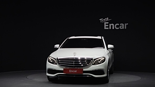 MERCEDES BENZ E-CLASS W213 2020