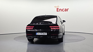 GENESIS G80 RG3 2023