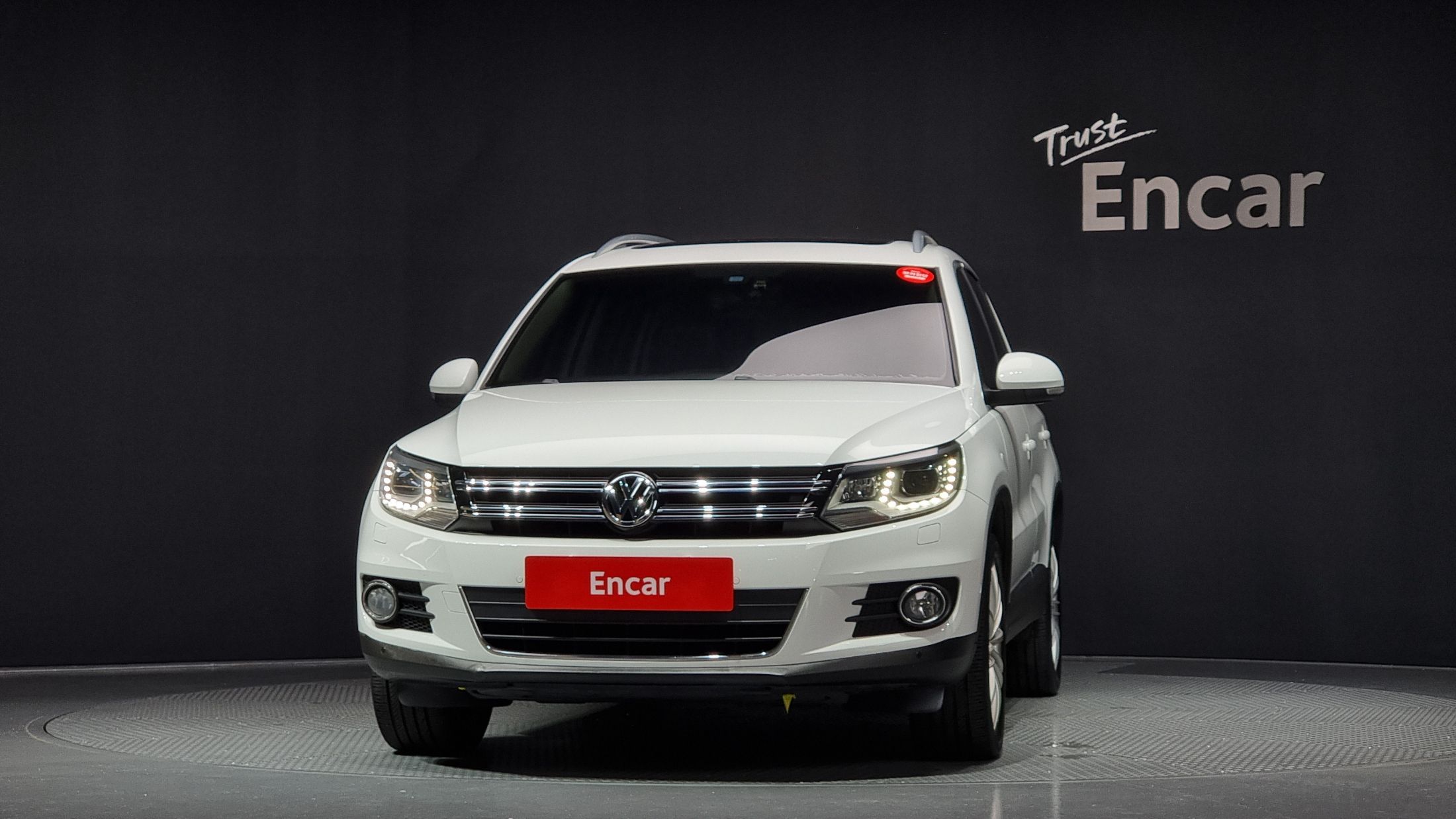 VOLKSWAGEN TIGUAN 2014