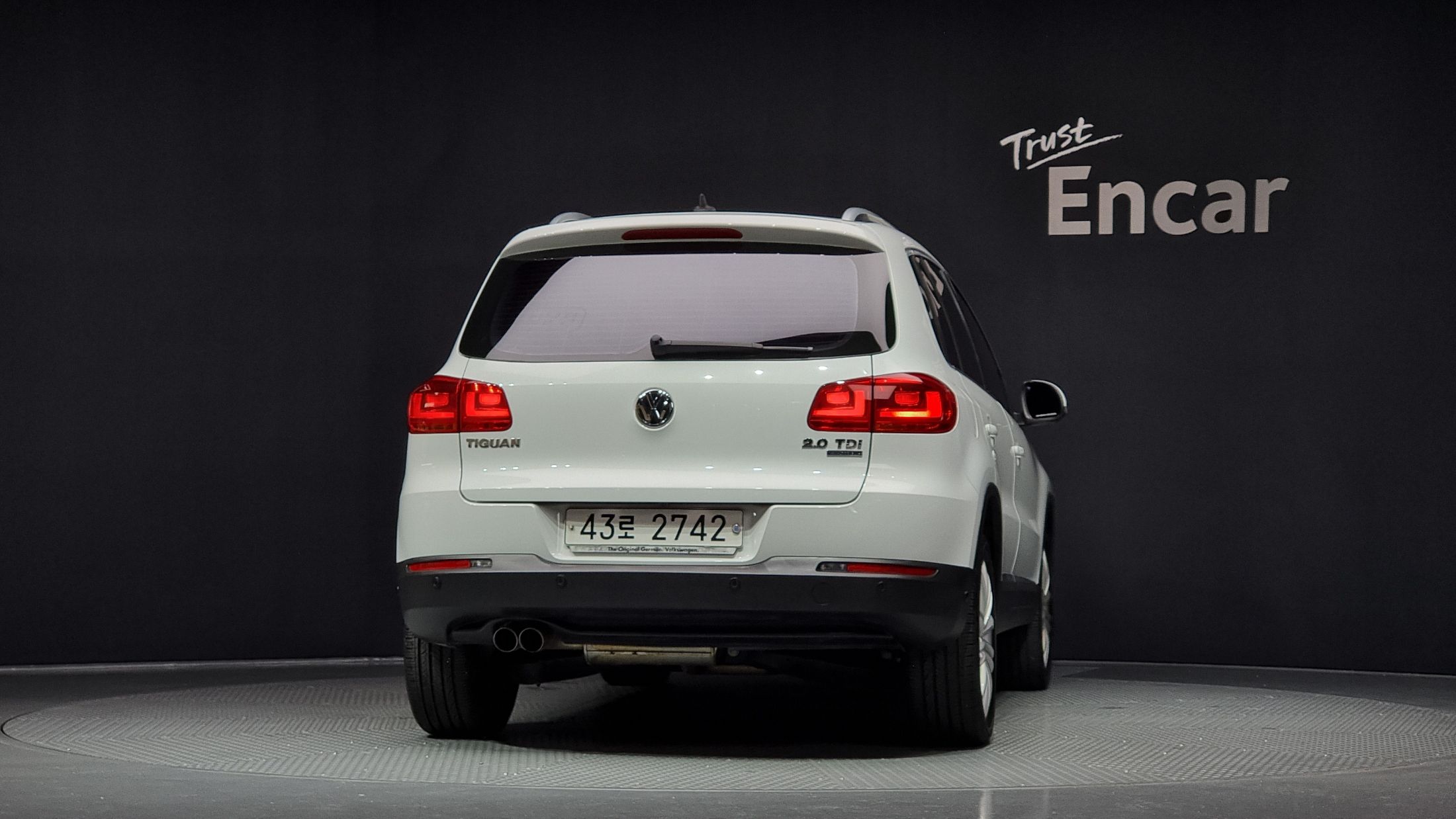 VOLKSWAGEN TIGUAN 2014