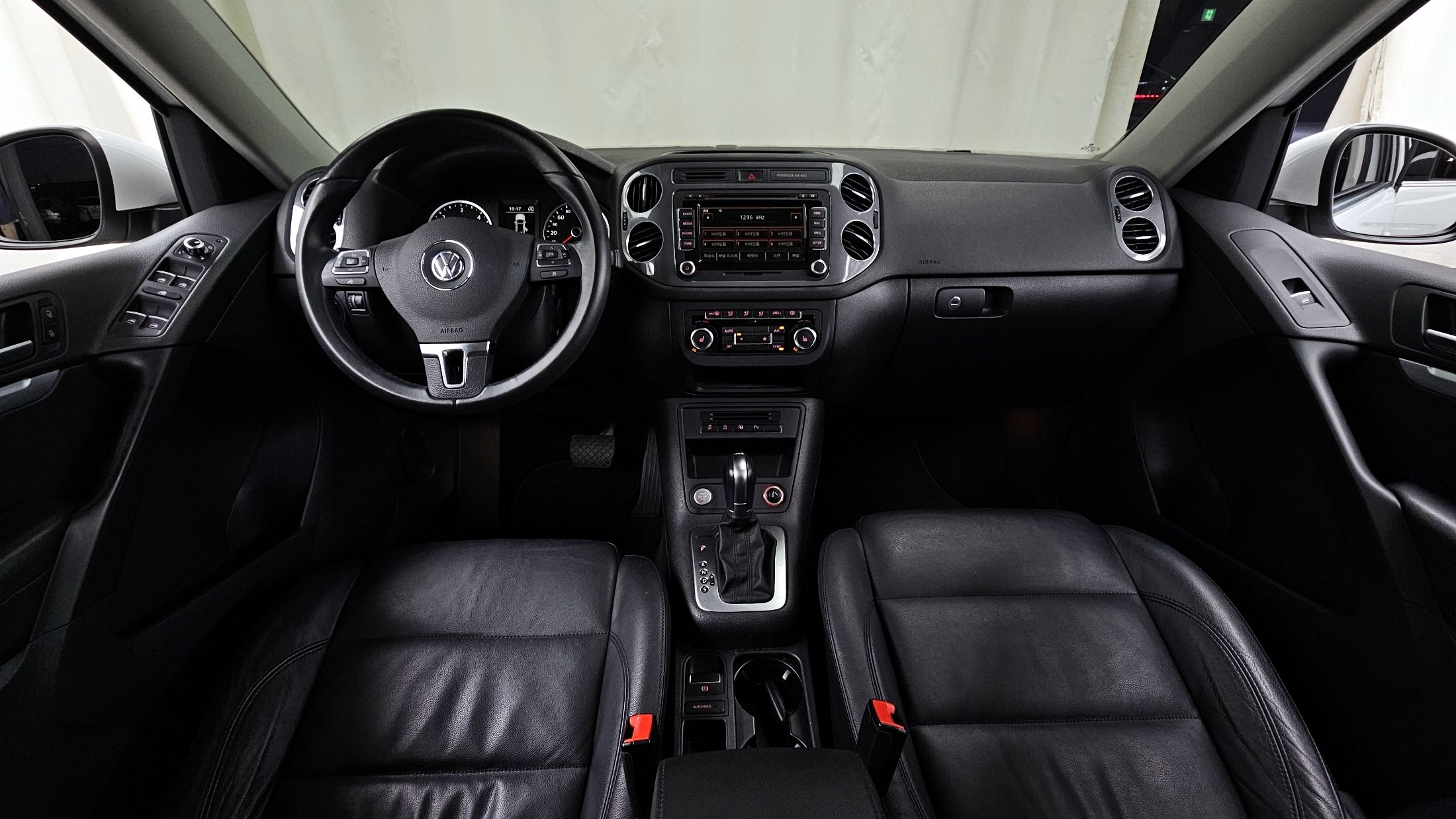 VOLKSWAGEN TIGUAN 2014