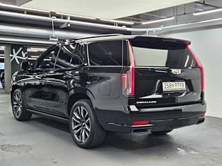 CADILLAC ESCALADE 2021