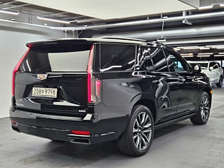 CADILLAC ESCALADE 2021