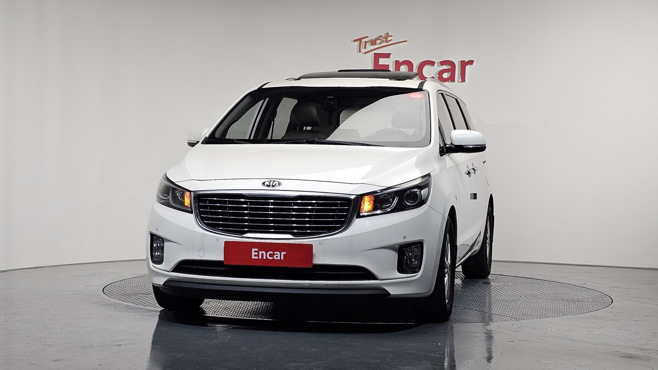 KIA CARNIVAL 2016