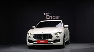 MASERATI LEVANTE 2019