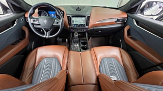 MASERATI LEVANTE 2019