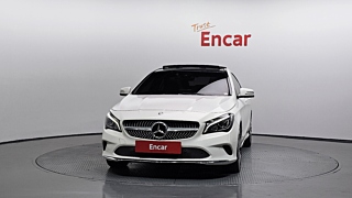 MERCEDES BENZ CLA-CLASS C117 2017