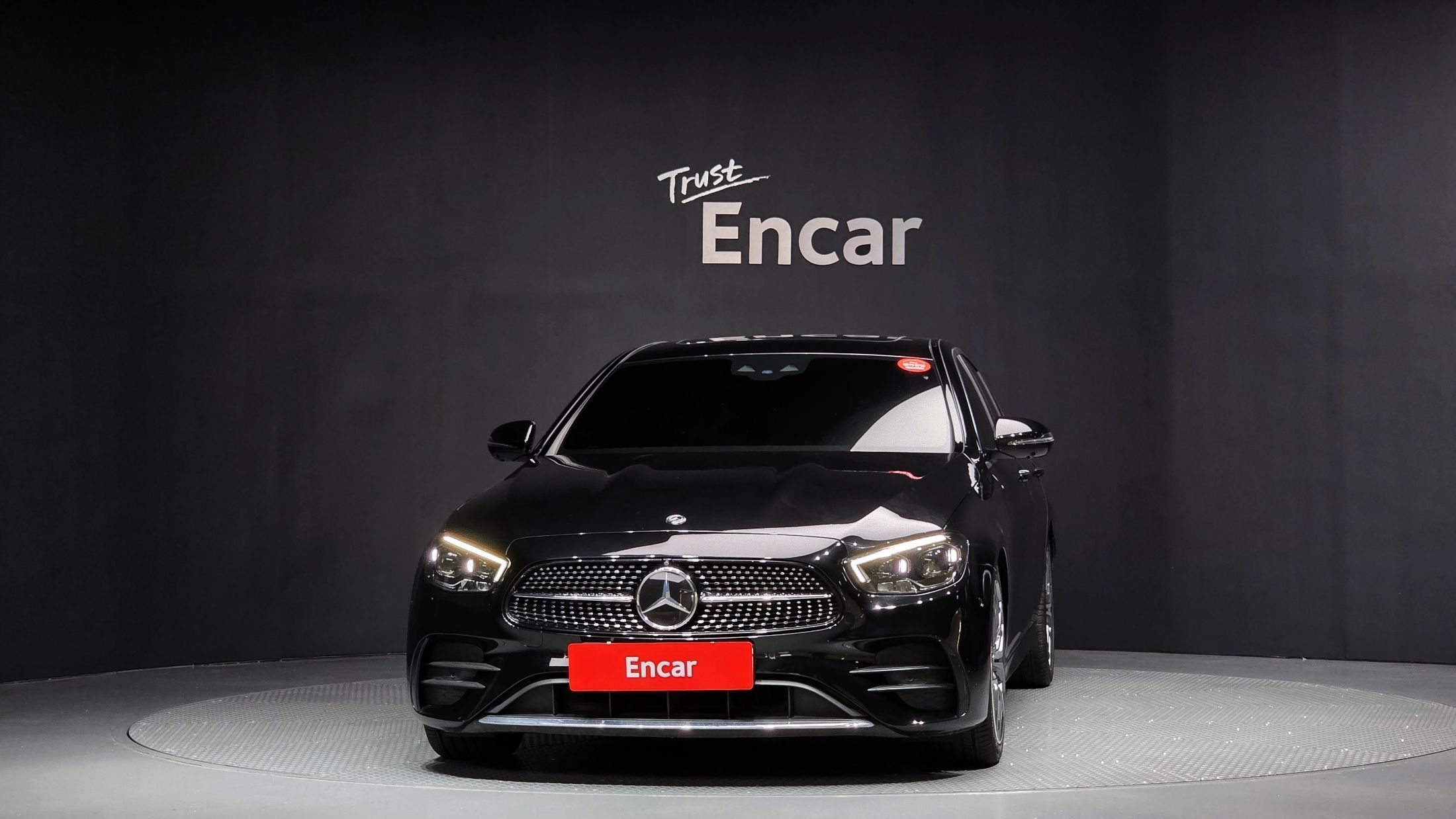 MERCEDES BENZ E-CLASS W213 2020