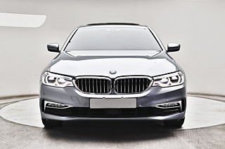 BMW 5-SERIES G30 2018