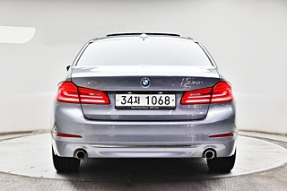 BMW 5-SERIES G30 2018