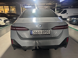 BMW 5-SERIES G60 2024