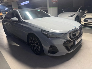 BMW 5-SERIES G60 2024