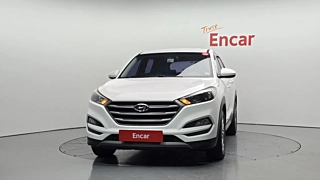 HYUNDAI TUCSON 2015