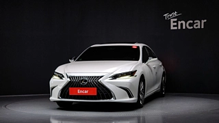 LEXUS ES300H 2023