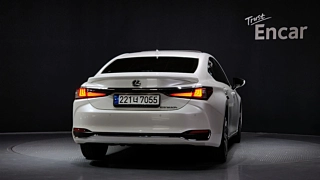 LEXUS ES300H 2023