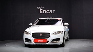 JAGUAR XF X260 2018