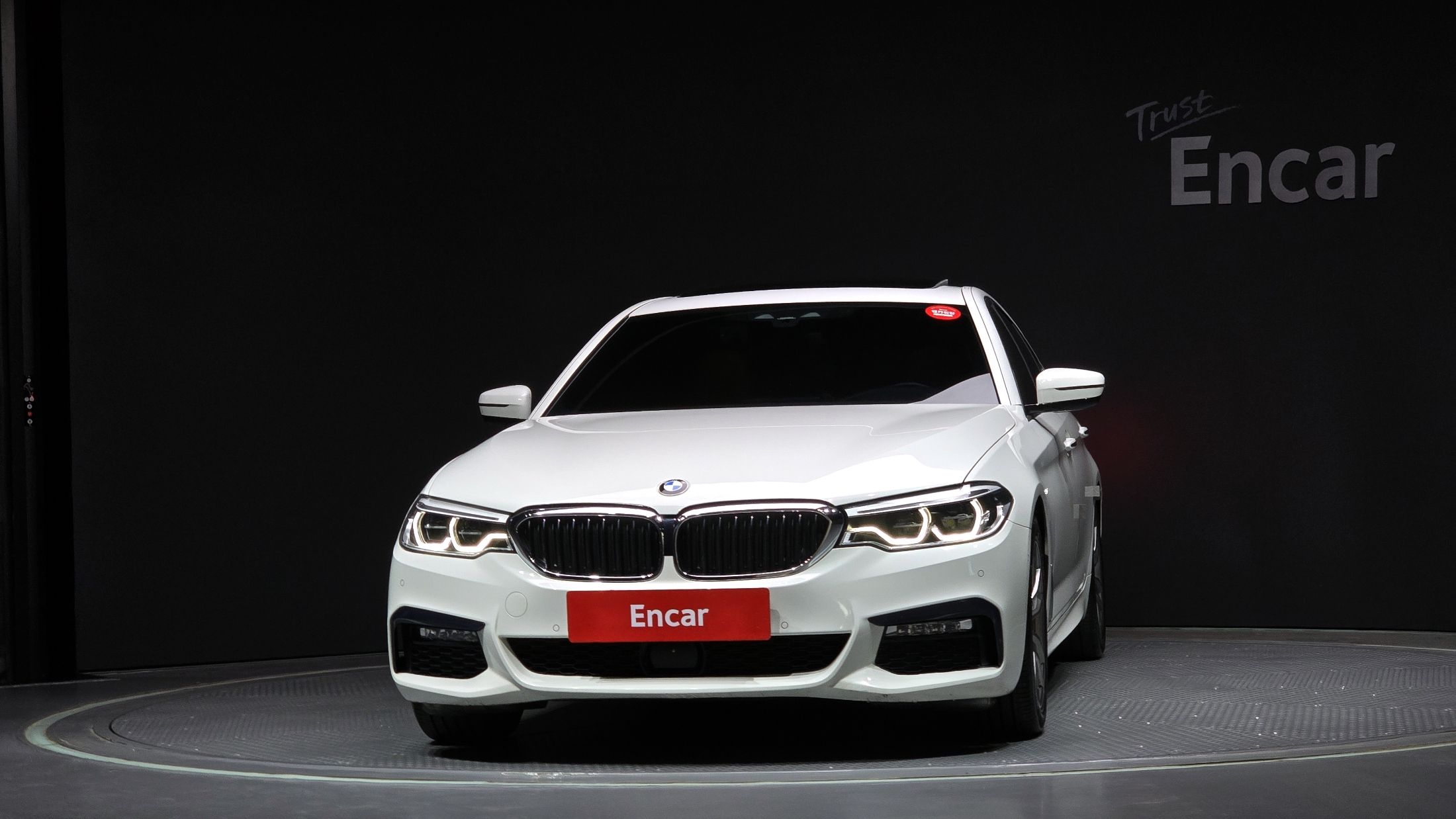 BMW 5-SERIES G30 2018