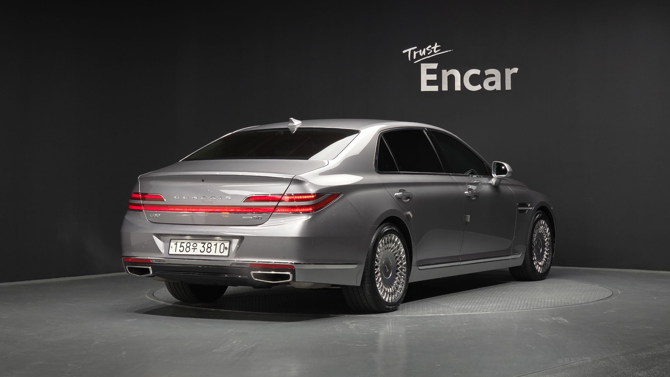 GENESIS G90 2020