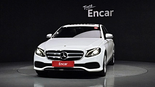 MERCEDES BENZ E-CLASS W213 2018