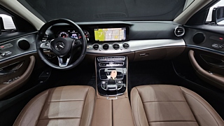 MERCEDES BENZ E-CLASS W213 2018