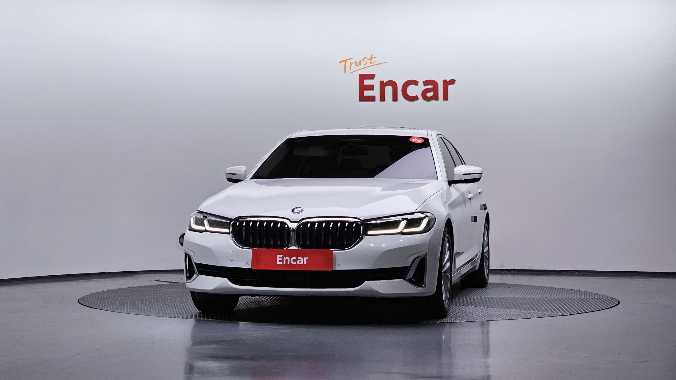 BMW 5-SERIES G30 2020