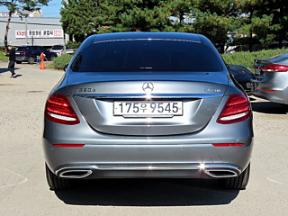 MERCEDES BENZ E-CLASS W213 2020