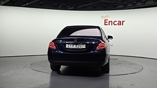 MERCEDES BENZ C-CLASS W205 2018