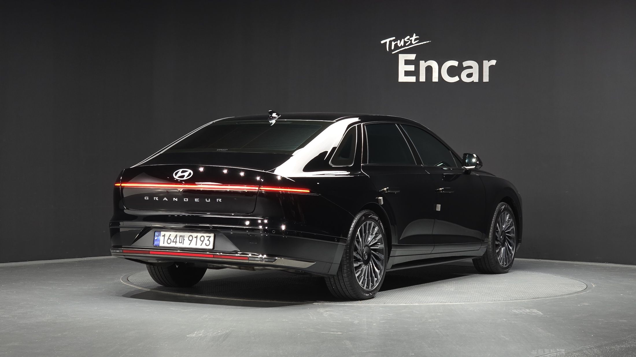 HYUNDAI GRANDEUR GN7 2023