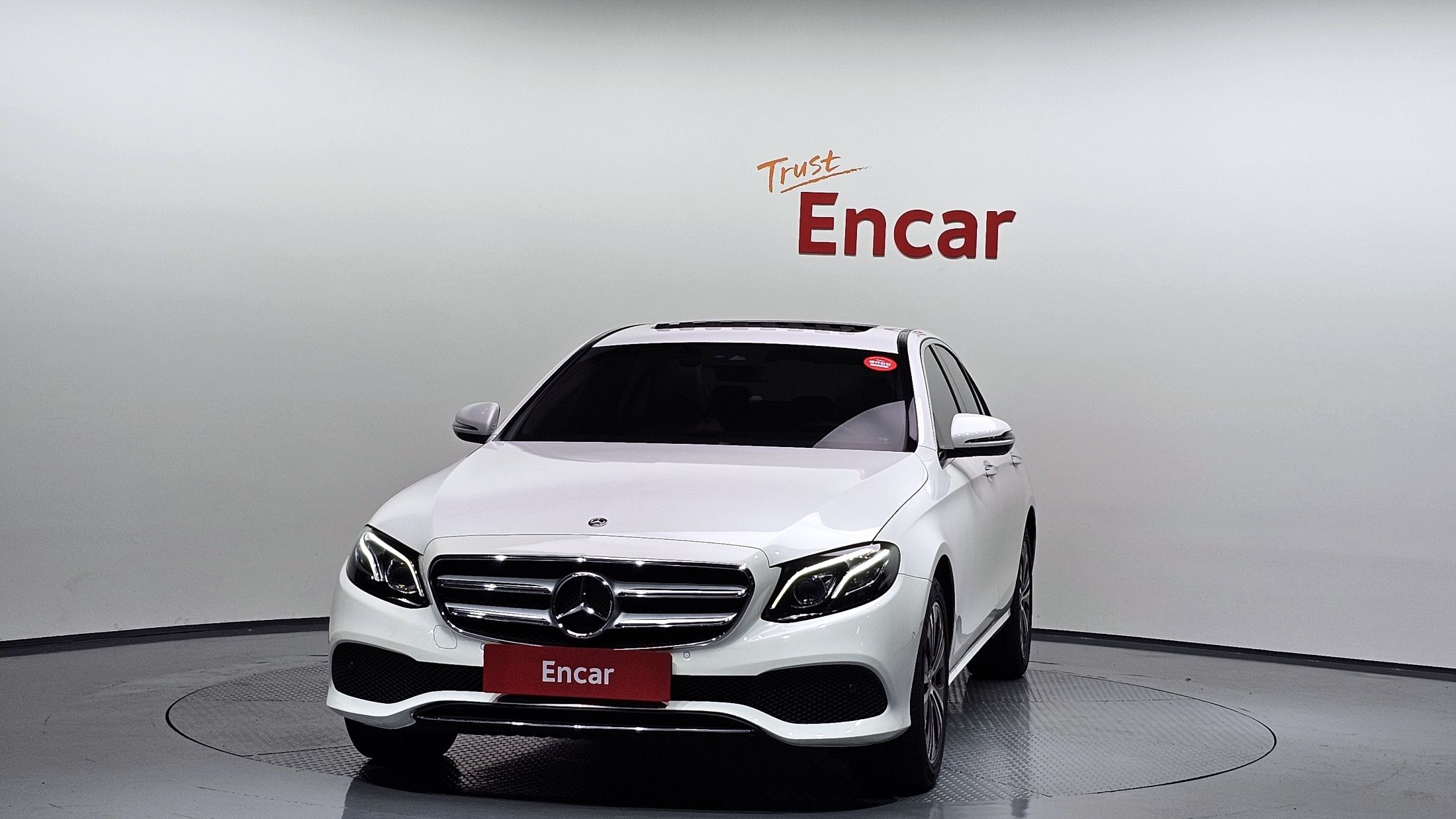 MERCEDES BENZ E-CLASS W213 2020