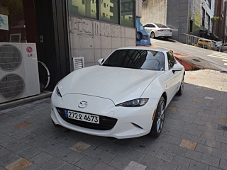 MAZDA MX-5 2021