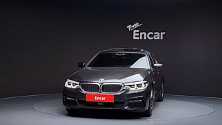 BMW 5-SERIES G30 2018