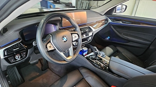 BMW 5-SERIES G30 2023