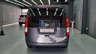 HYUNDAI STARIA 2021