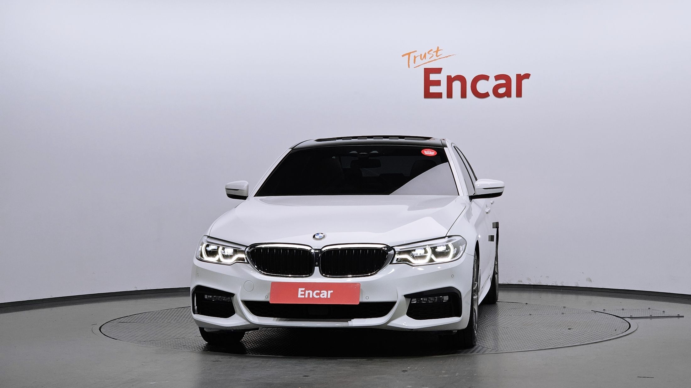 BMW 5-SERIES G30 2018