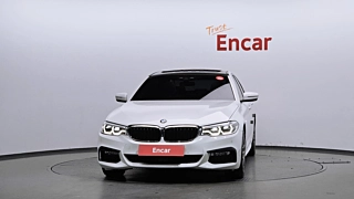 BMW 5-SERIES G30 2018