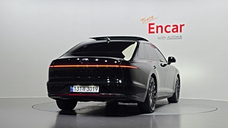 HYUNDAI GRANDEUR GN7 2023