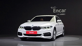 BMW 5-SERIES G30 2017