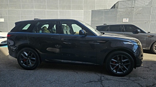 LAND ROVER RANGE ROVER SPORT 2025