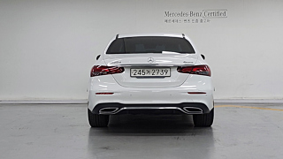 MERCEDES BENZ E-CLASS W213 2023