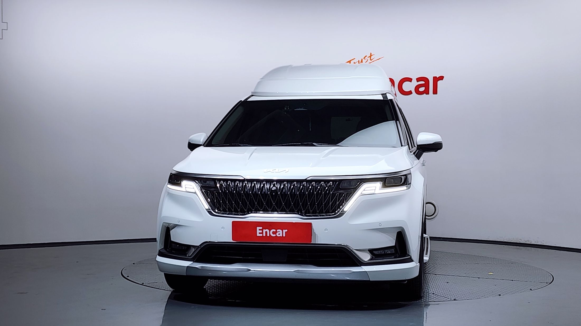 KIA CARNIVAL 2023