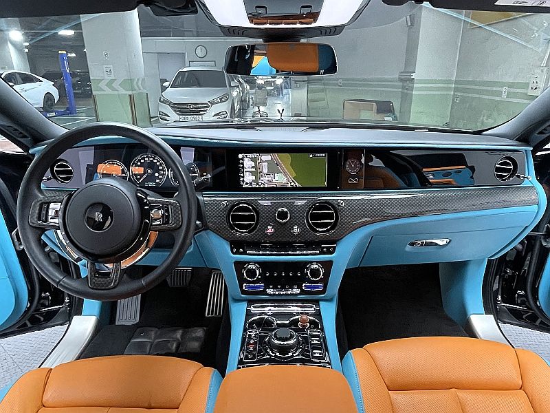 ROLLS ROYCE GHOST 2023