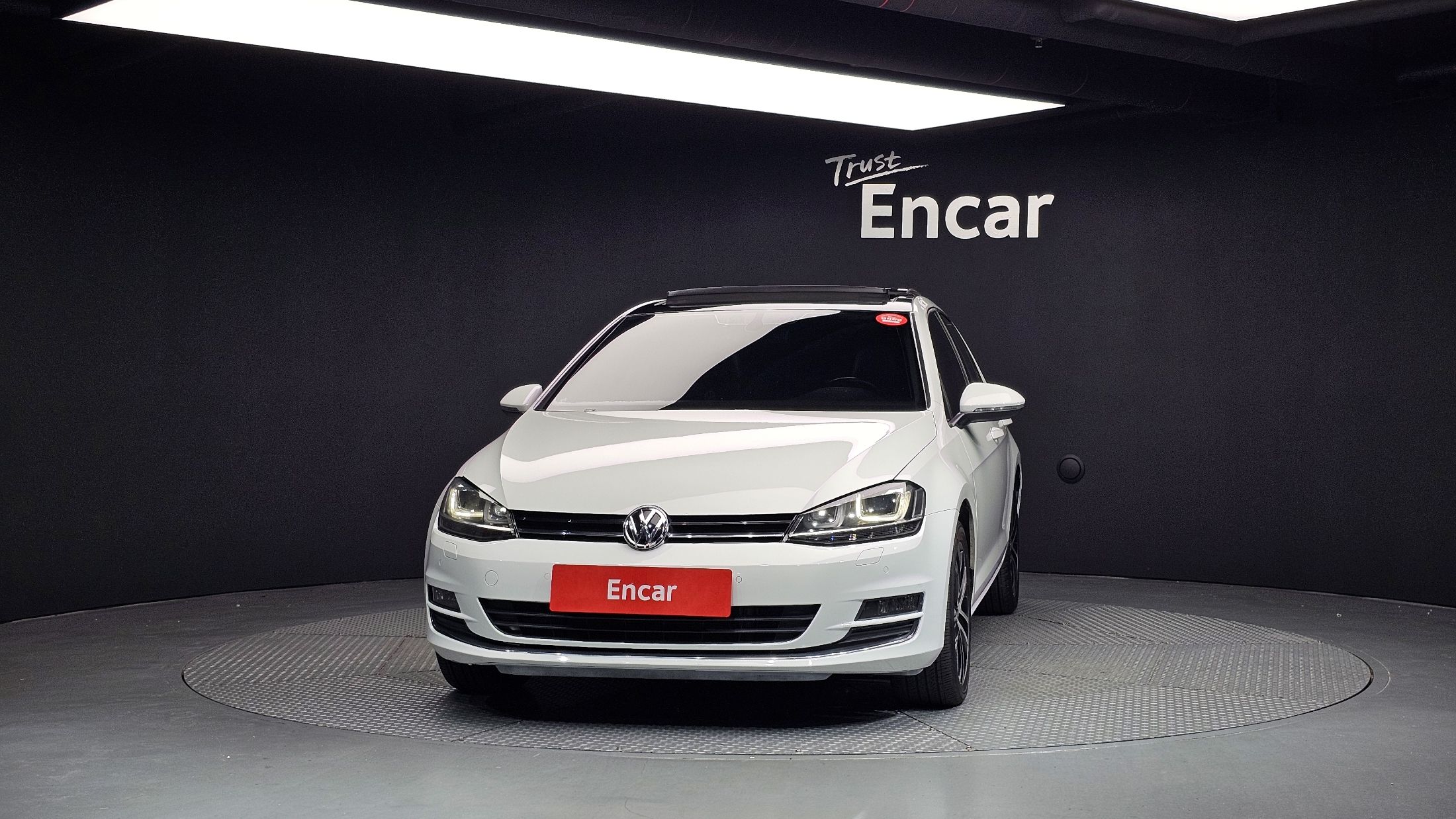 VOLKSWAGEN GOLF 2015